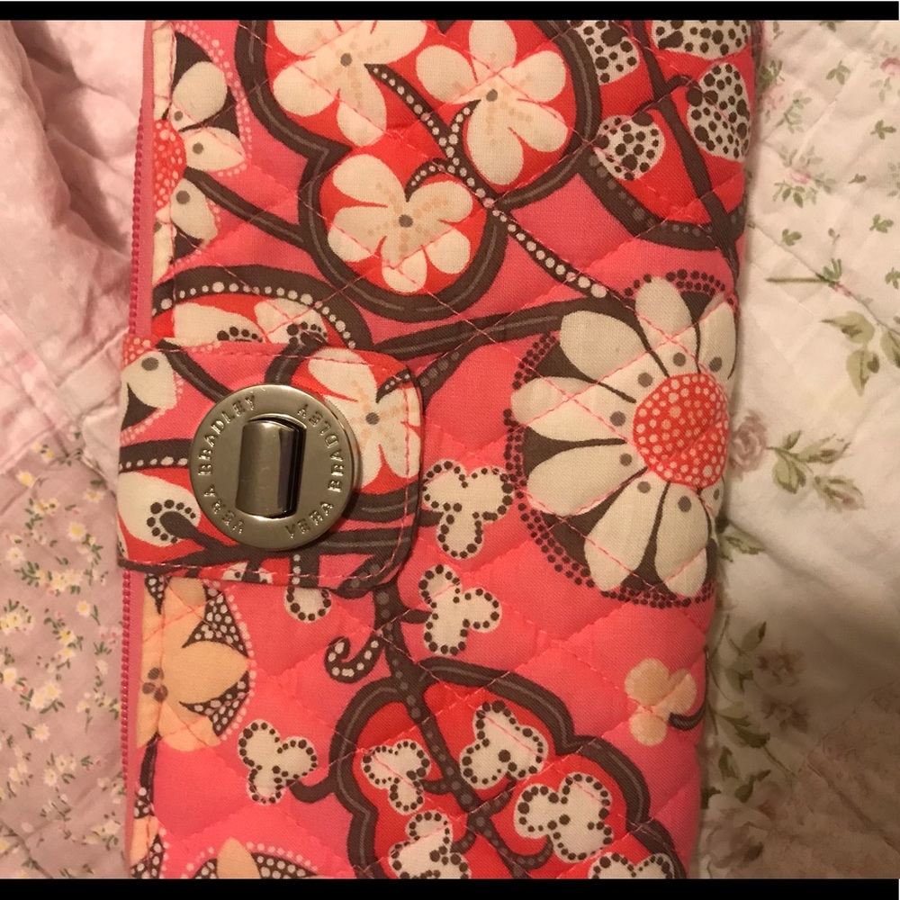 Vera turn lock wallet, matching purse listed
